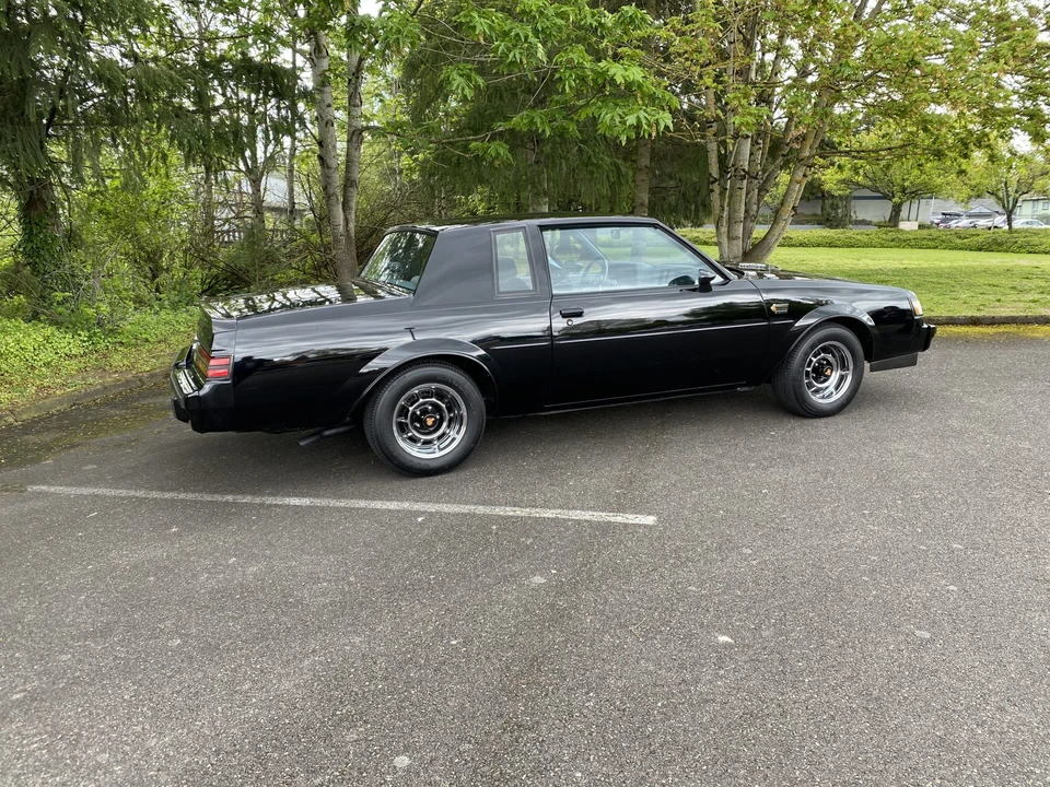 1987 Buick Grand National - Image 18 of 31