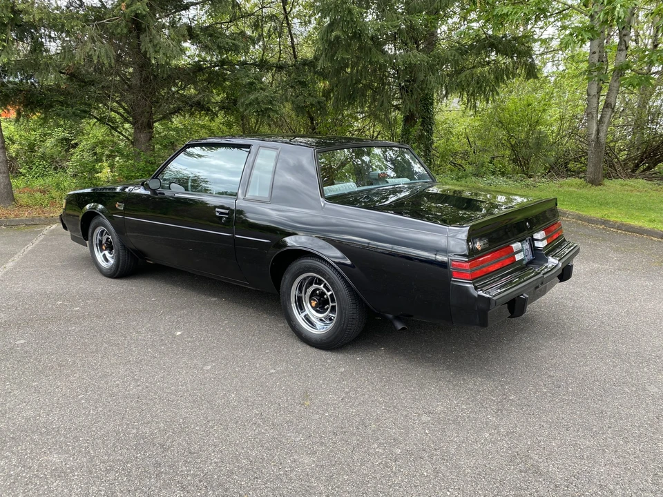 1987 Buick Grand National - Image 10 of 31