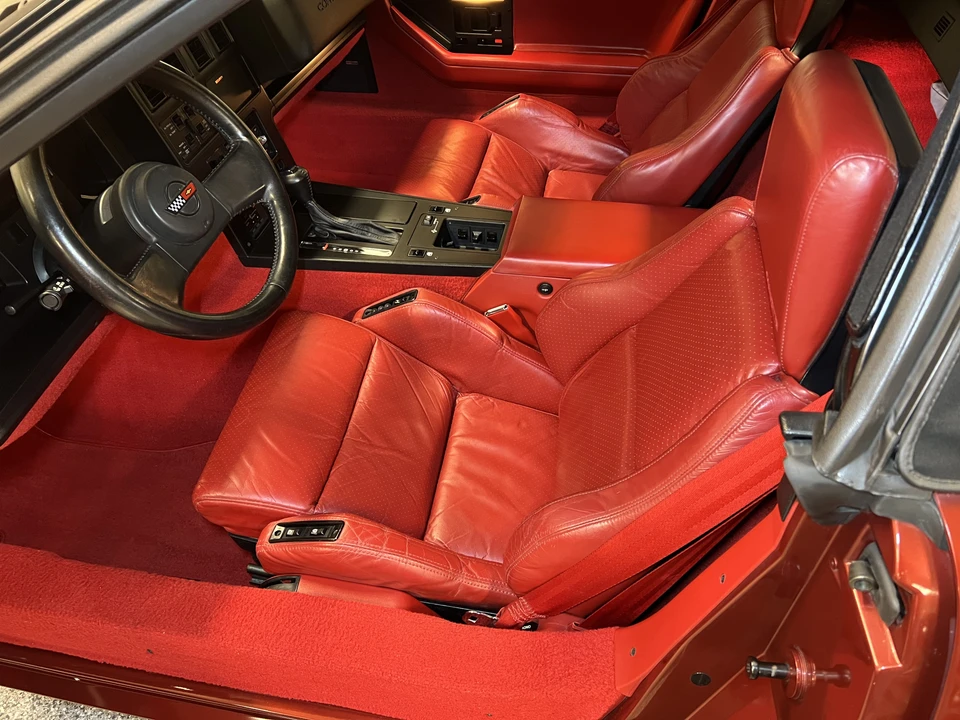 1988 Chevrolet Corvette C4 - Image 15 of 31