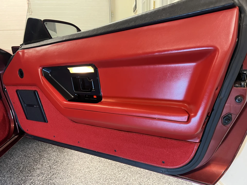 1988 Chevrolet Corvette C4 - Image 19 of 31