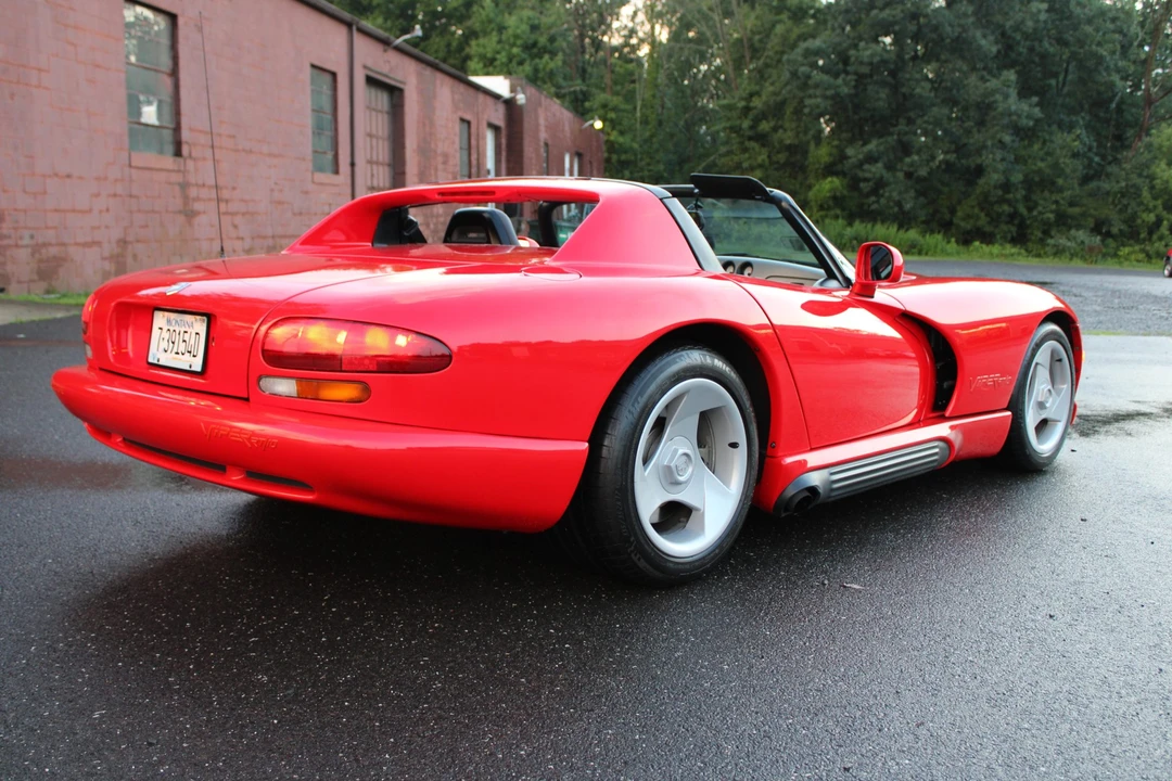 1992 Dodge Viper 1st Gen - Image 19 of 31
