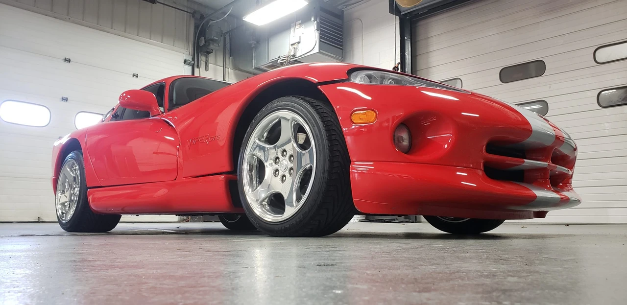 2002 Dodge Viper GTS 2nd Gen - Image 27 of 31