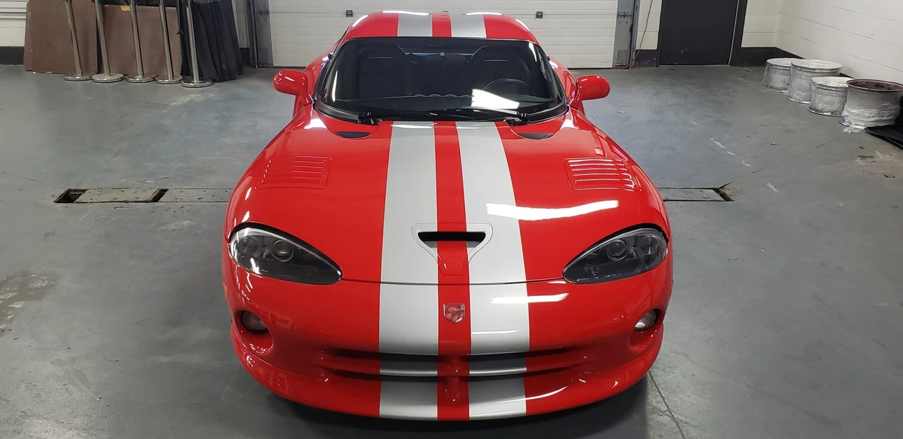 2002 Dodge Viper GTS 2nd Gen - Image 21 of 31