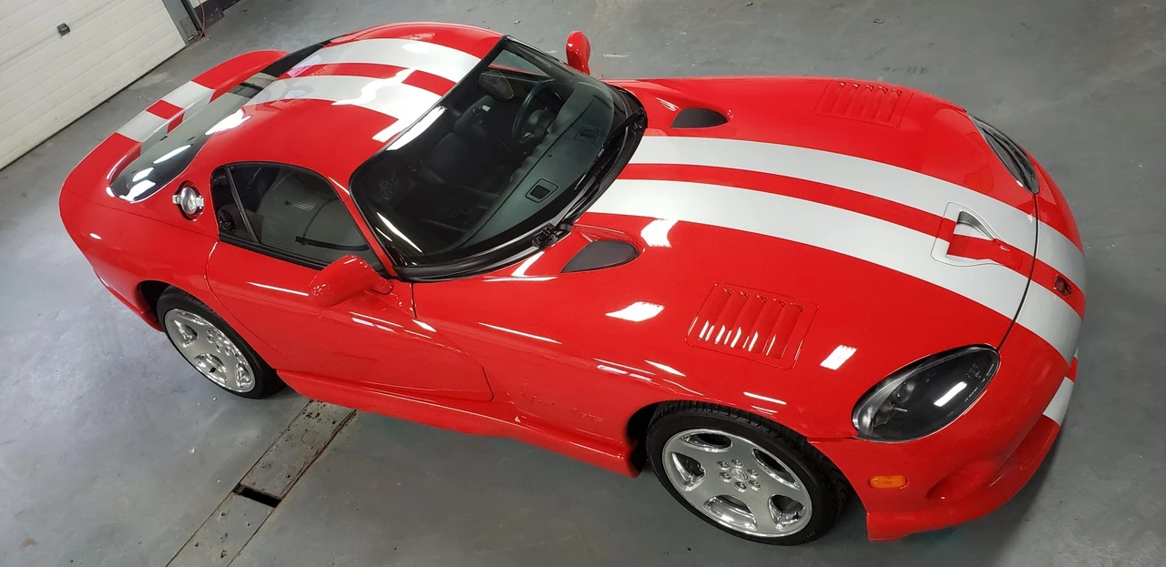 2002 Dodge Viper GTS 2nd Gen - Image 25 of 31