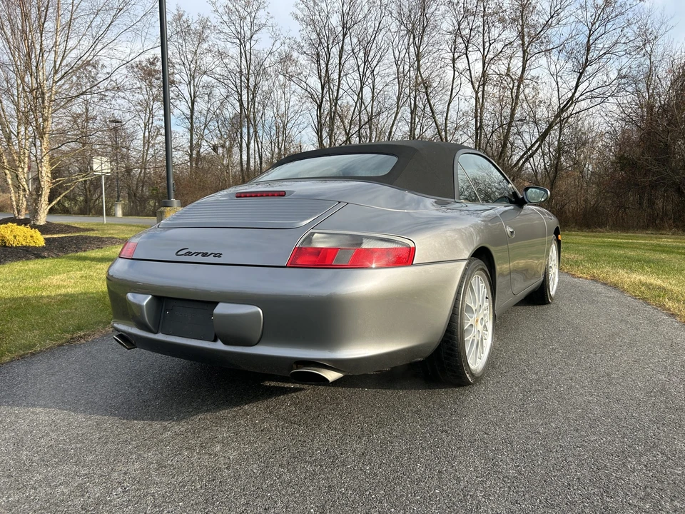 2002 Porsche 996 Carrera - Image 22 of 31