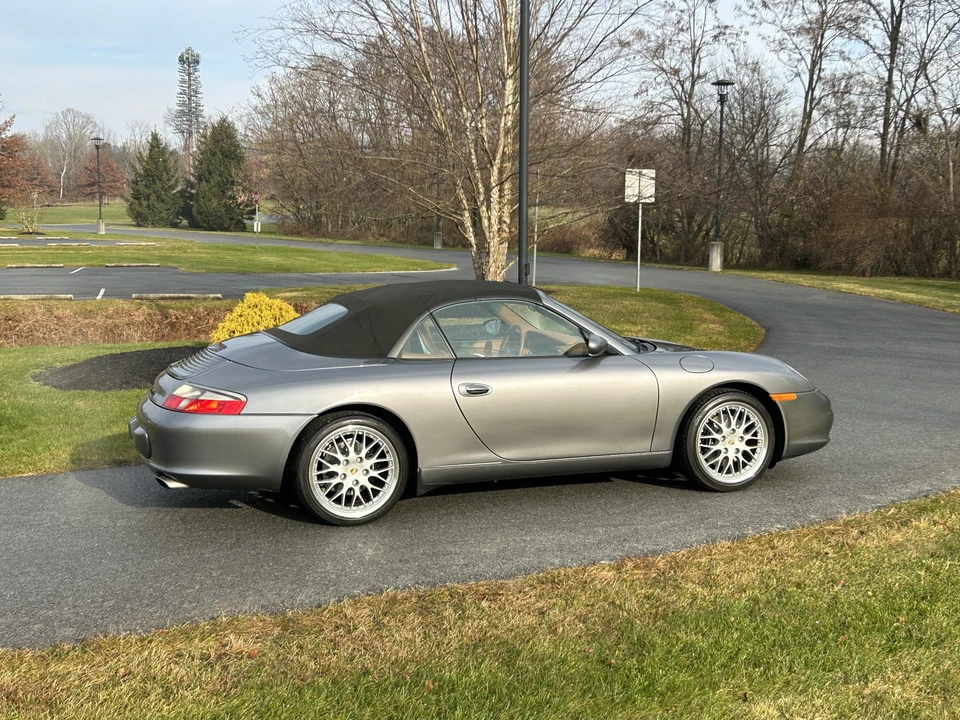 2002 Porsche 996 Carrera - Image 29 of 31