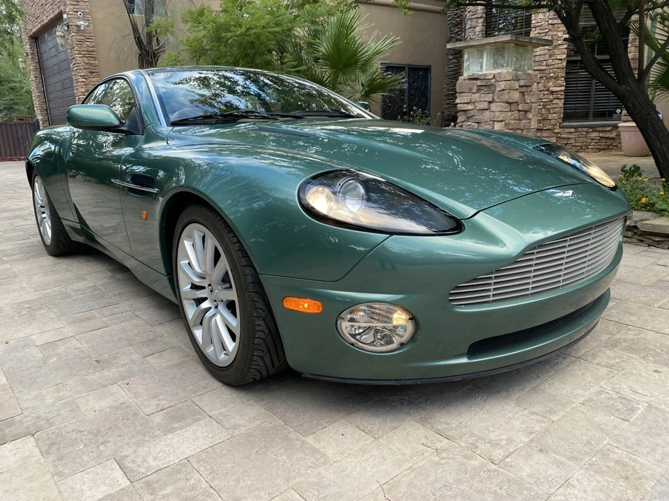 2003 Aston Martin Vanquish 1st Gen - Image 8 of 31