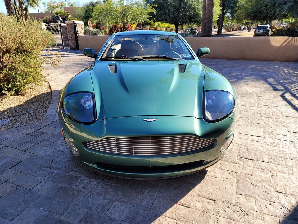 2003 Aston Martin Vanquish 1st Gen - Image 11 of 31