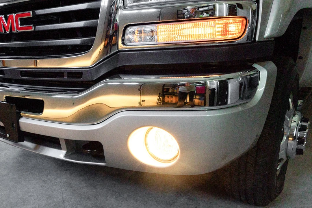 2004 GMC Sierra Heavy Duty 2nd Gen - Image 17 of 31