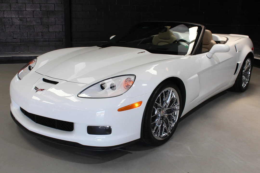 2013 Chevrolet Corvette C6 - Image 5 of 31