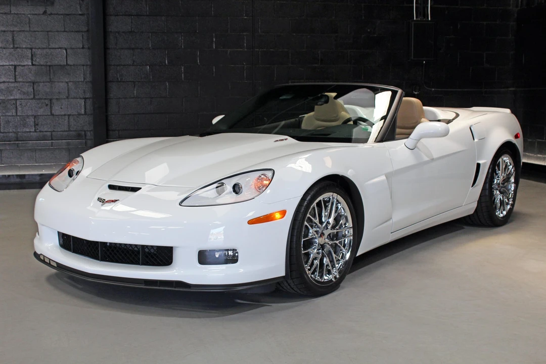 2013 Chevrolet Corvette C6 - Image 4 of 31