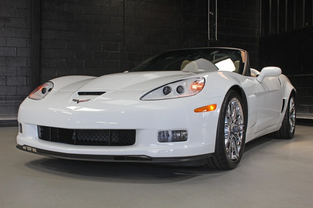 2013 Chevrolet Corvette C6 - Image 8 of 31