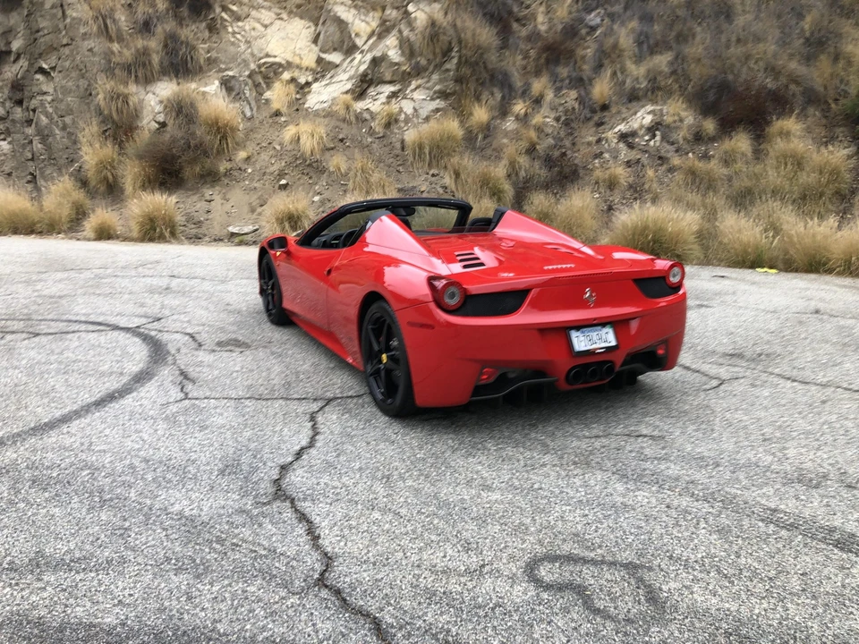 2013 Ferrari 458 Spider - Image 8 of 31