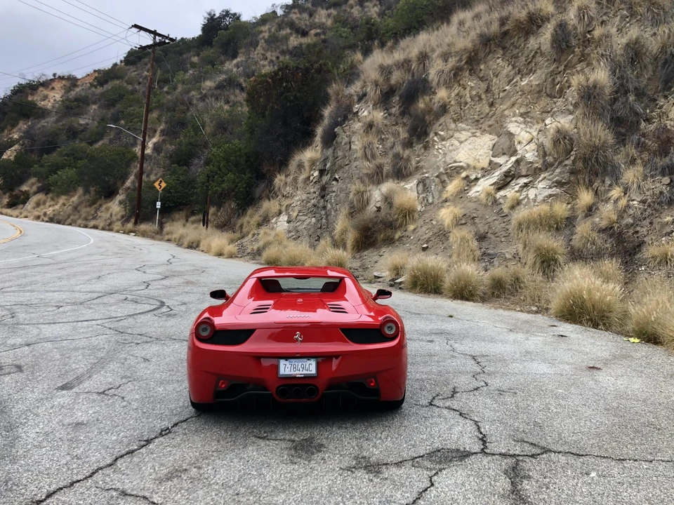 2013 Ferrari 458 Spider - Image 20 of 31