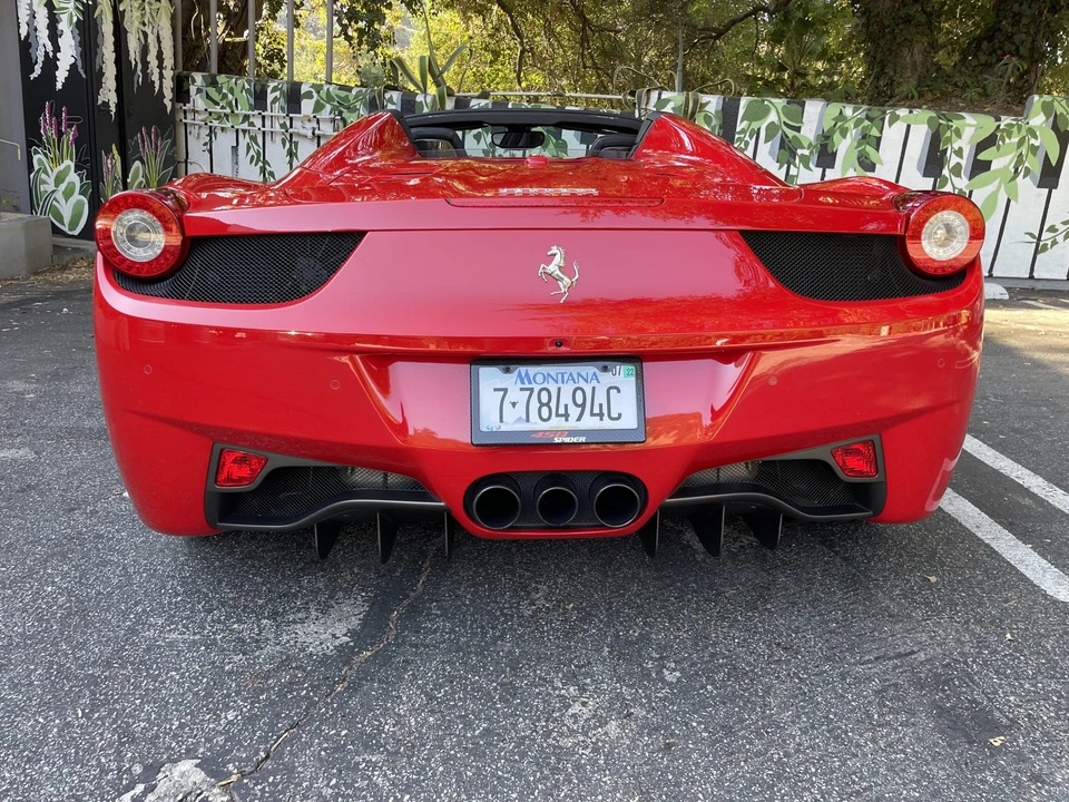 2013 Ferrari 458 Spider - Image 10 of 31