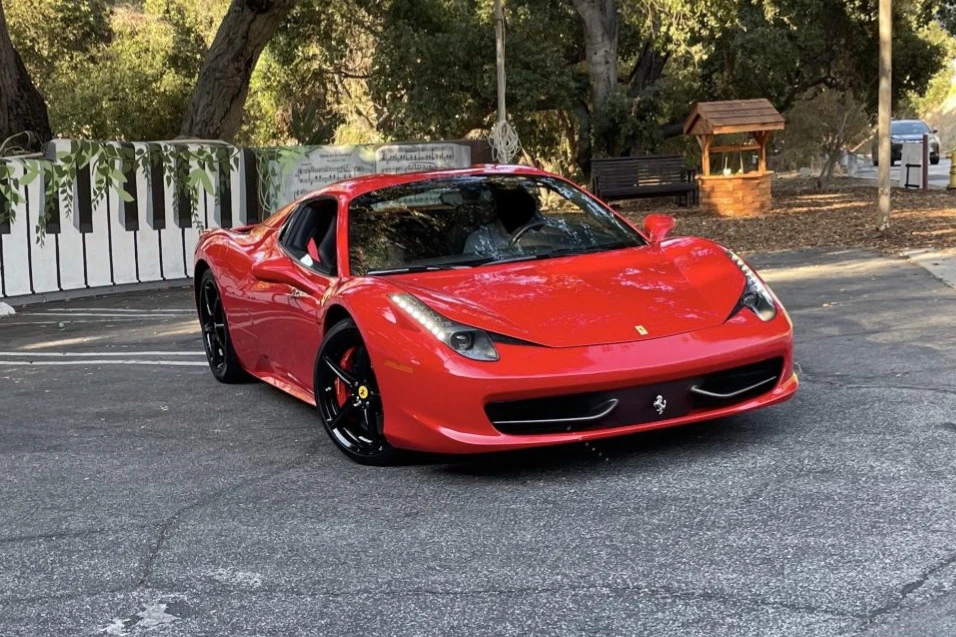 2013 Ferrari 458 Spider - Image 16 of 31