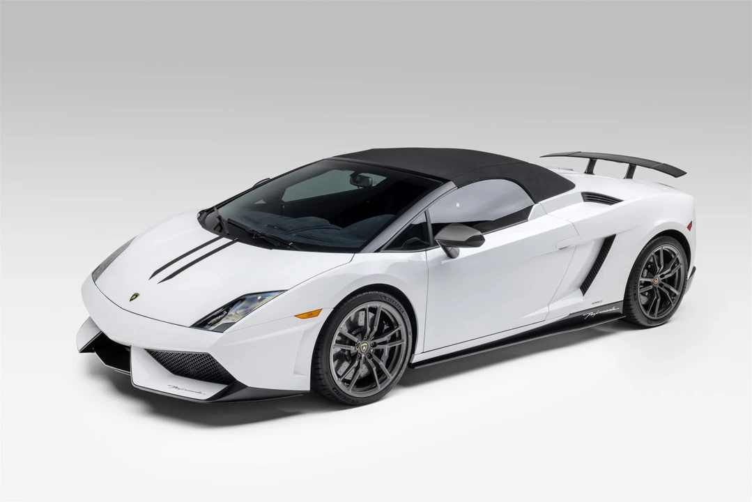 2013 Lamborghini Gallardo LP570-4 Spyder Performante - Image 17 of 31