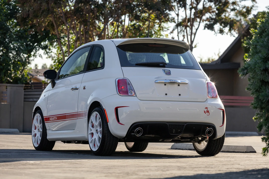 2015 Fiat Abarth 500 - Image 7 of 31