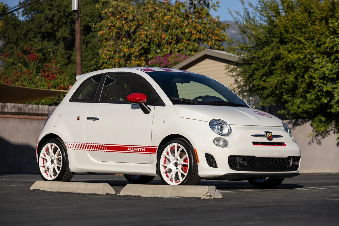 2015 Fiat Abarth 500 - Image 11 of 31
