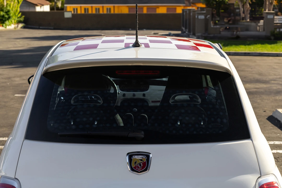2015 Fiat Abarth 500 - Image 29 of 31