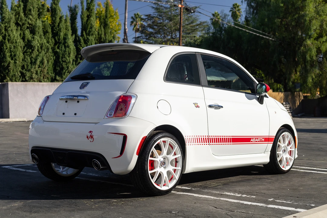 2015 Fiat Abarth 500 - Image 9 of 31