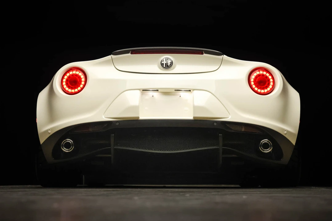 2016 Alfa Romeo 4C Coupe - Image 22 of 31