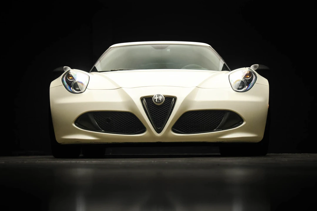 2016 Alfa Romeo 4C Coupe - Image 7 of 31