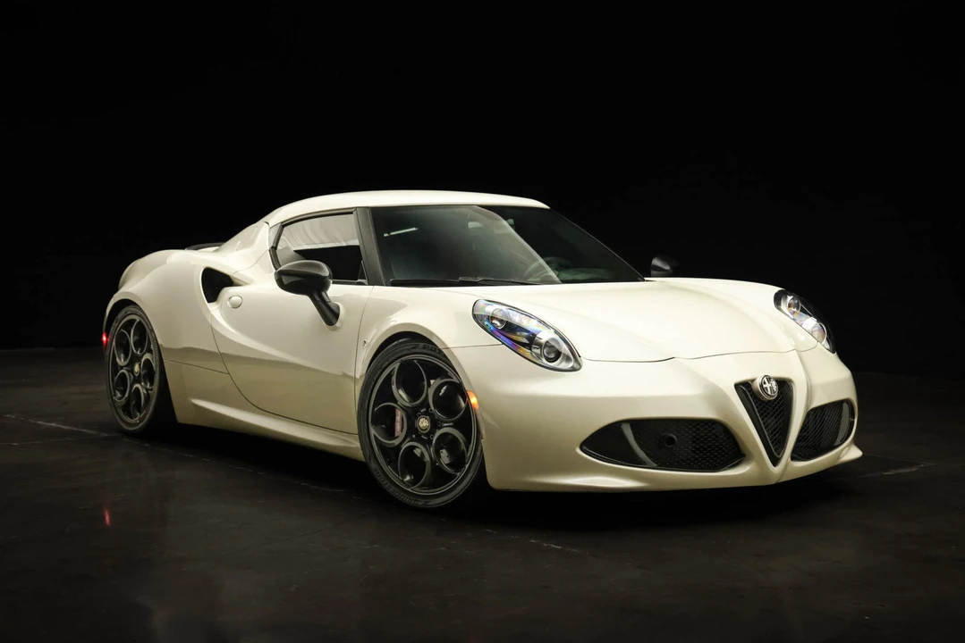 2016 Alfa Romeo 4C Coupe - Image 9 of 31
