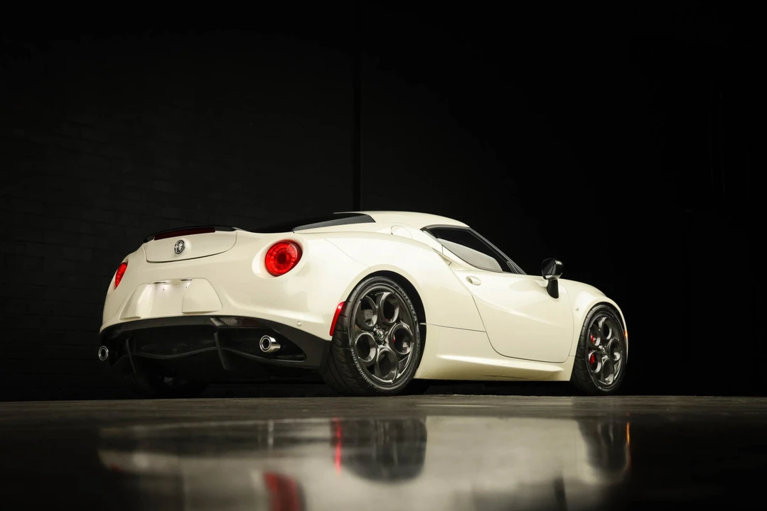 2016 Alfa Romeo 4C Coupe - Image 18 of 31