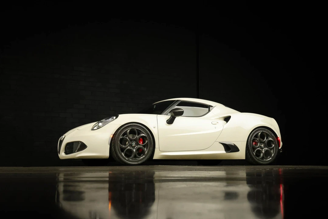 2016 Alfa Romeo 4C Coupe - Image 30 of 31