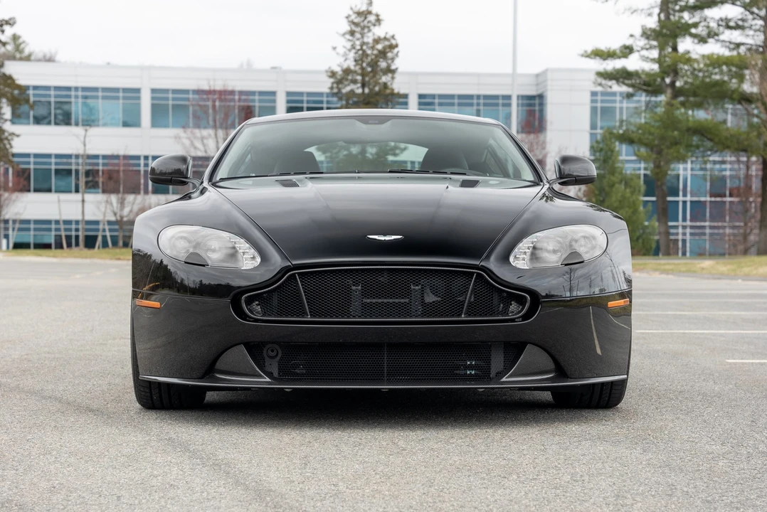 2016 Aston Martin V8 Vantage (2006-2017) - Image 3 of 31