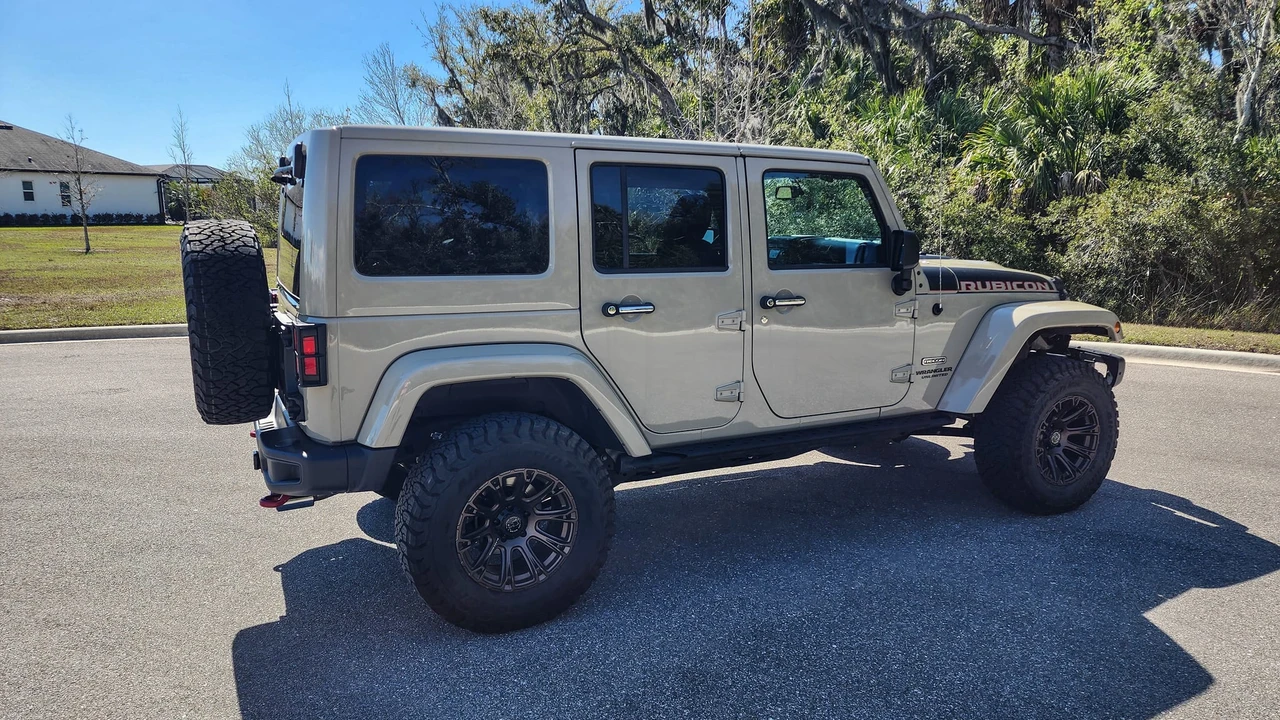 2017 Jeep JK Wrangler - Image 30 of 31