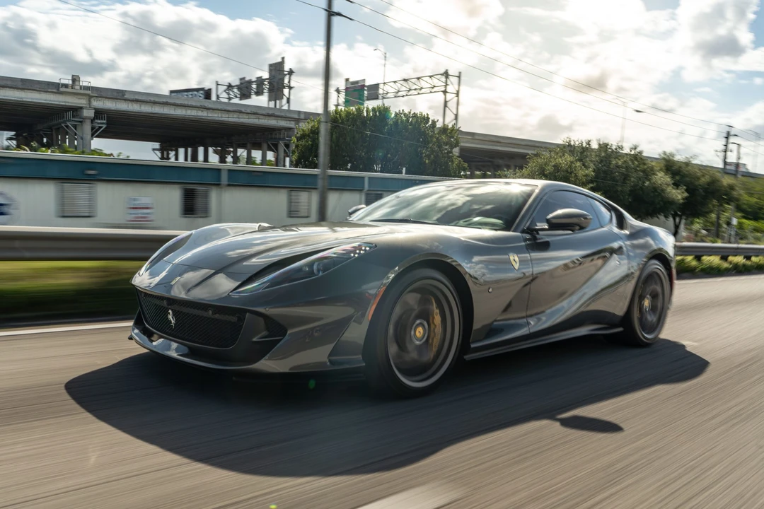 2020 Ferrari 812 Superfast - Image 3 of 31