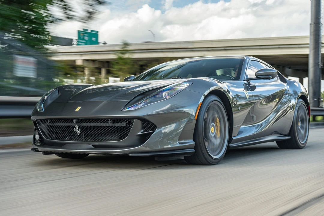 2020 Ferrari 812 Superfast - Image 4 of 31