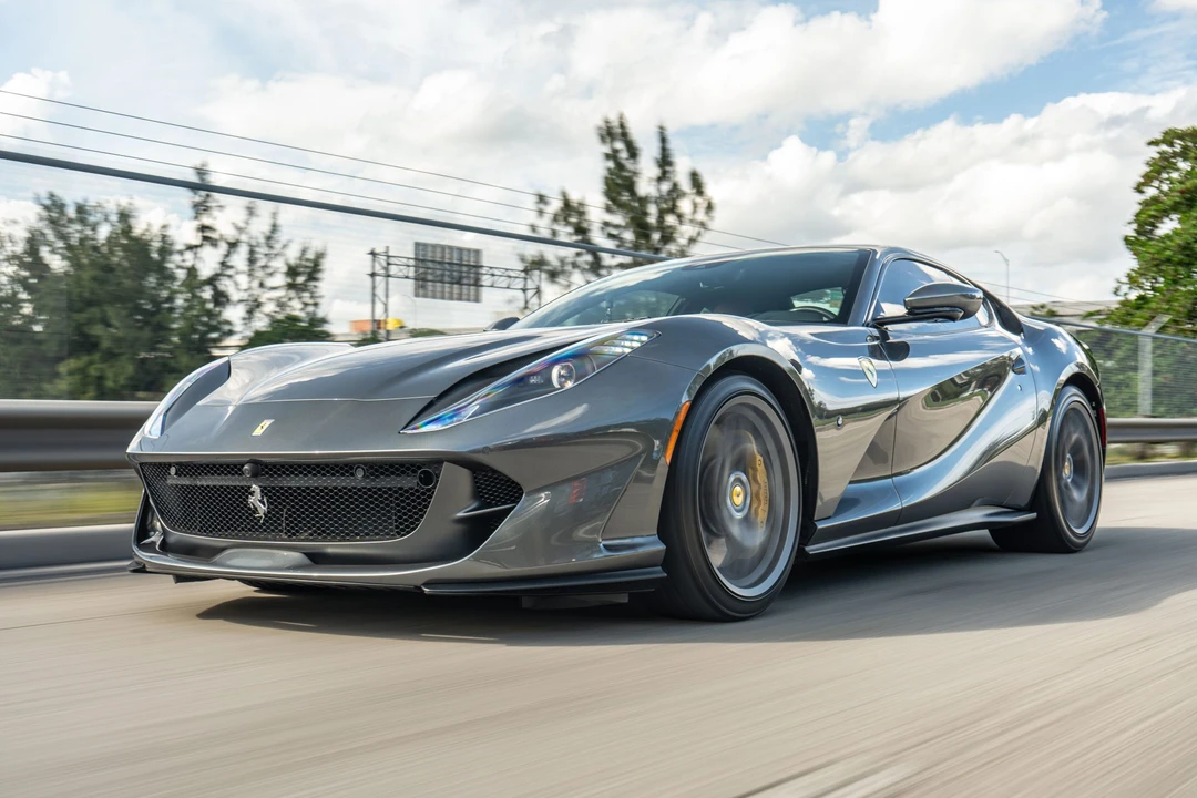 2020 Ferrari 812 Superfast - Image 5 of 31