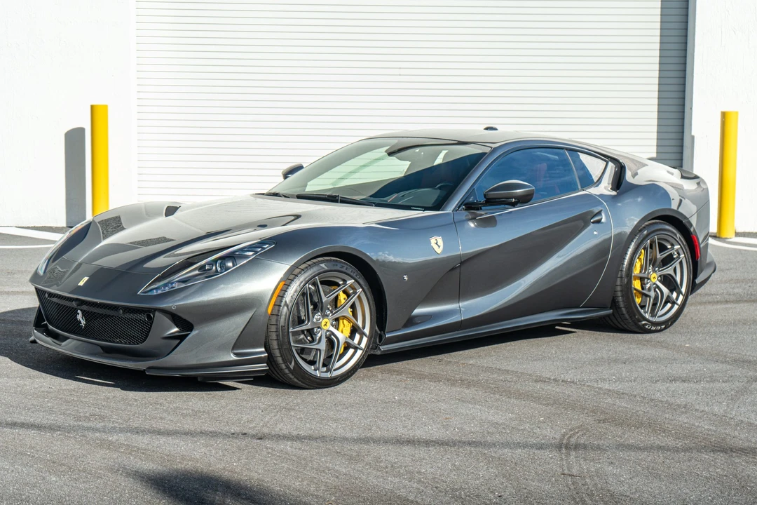 2020 Ferrari 812 Superfast - Image 18 of 31