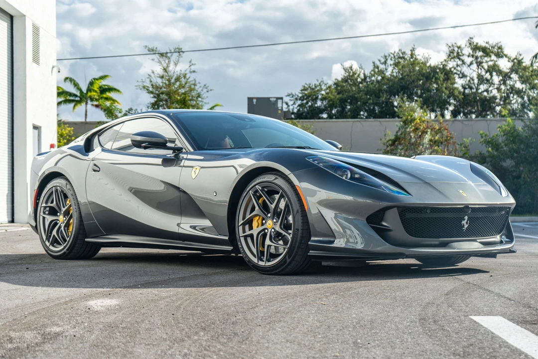 2020 Ferrari 812 Superfast - Image 30 of 31