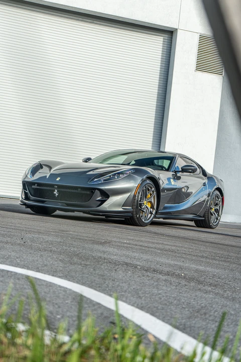 2020 Ferrari 812 Superfast - Image 19 of 31