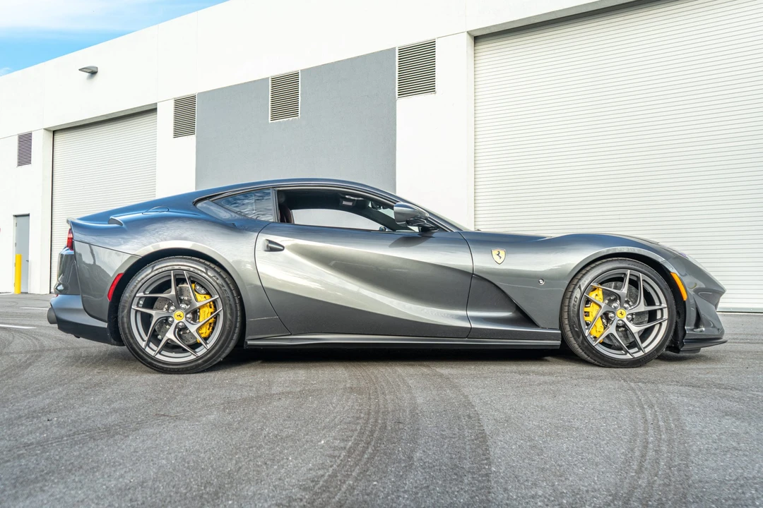 2020 Ferrari 812 Superfast - Image 31 of 31