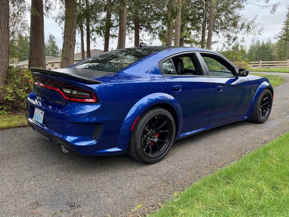 2021 Dodge Charger SRT Hellcat 7th Gen - Image 17 of 31