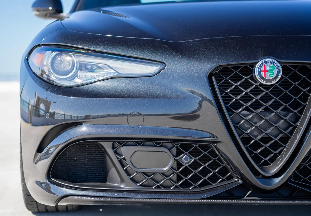 2023 Alfa Romeo Giulia Quadrifoglio - Image 30 of 31