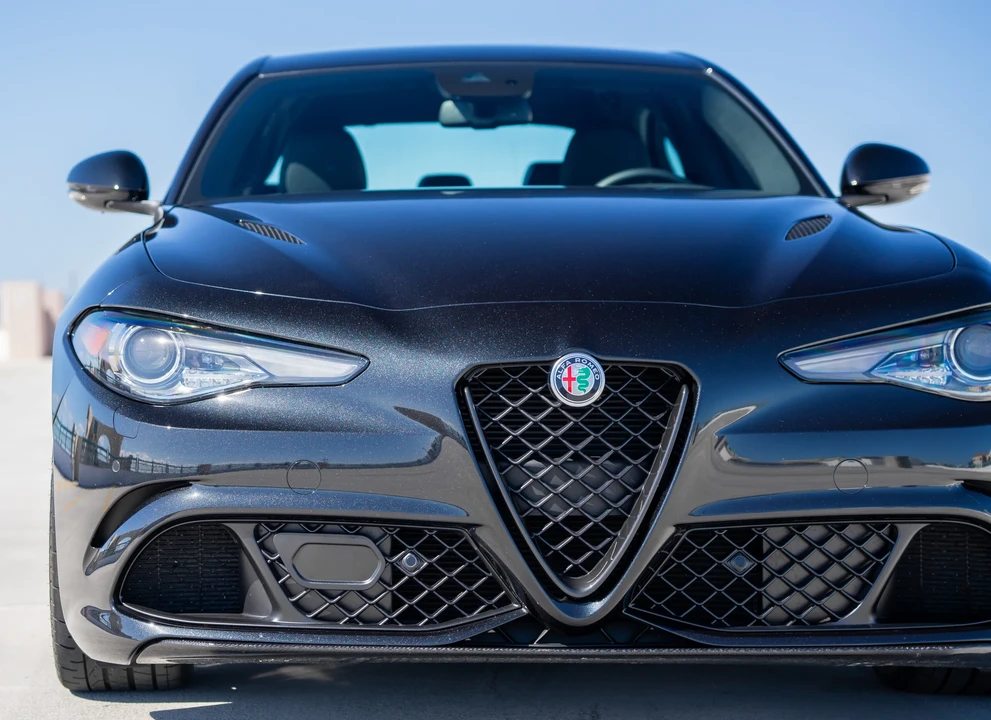 2023 Alfa Romeo Giulia Quadrifoglio - Image 26 of 31