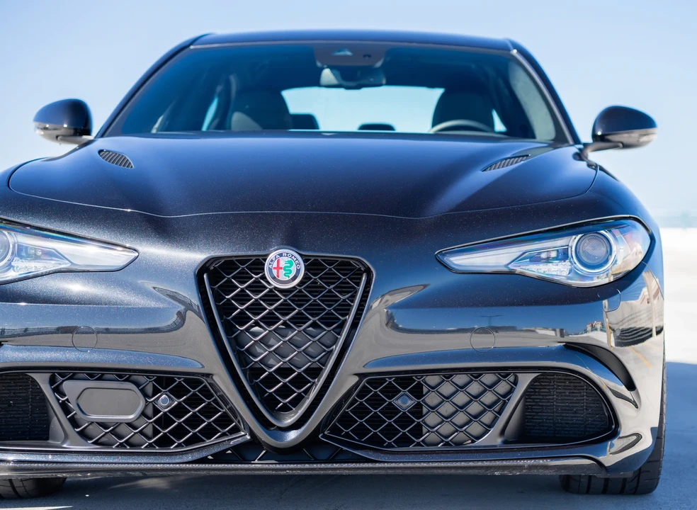 2023 Alfa Romeo Giulia Quadrifoglio - Image 25 of 31