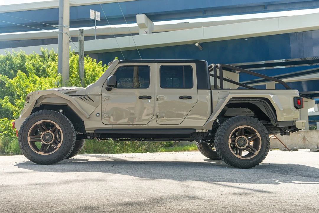 2022 Jeep JT Gladiator - Image 13 of 31
