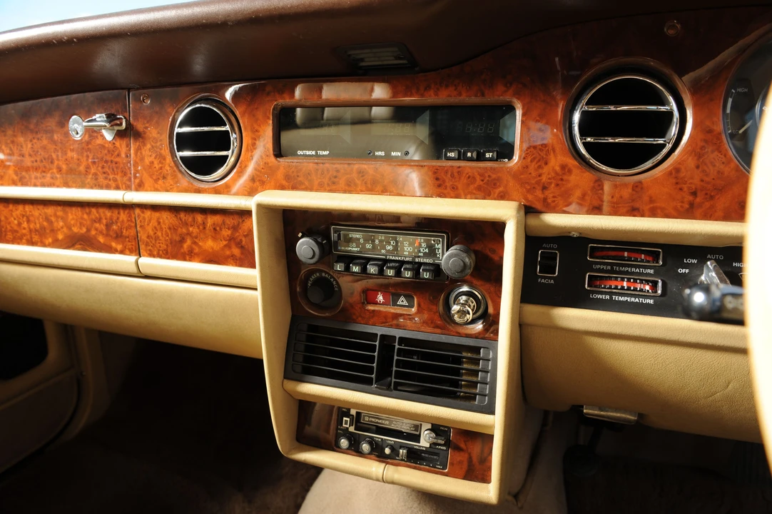 1982 Rolls-Royce Silver Spur & Spirit I - Image 8 of 10
