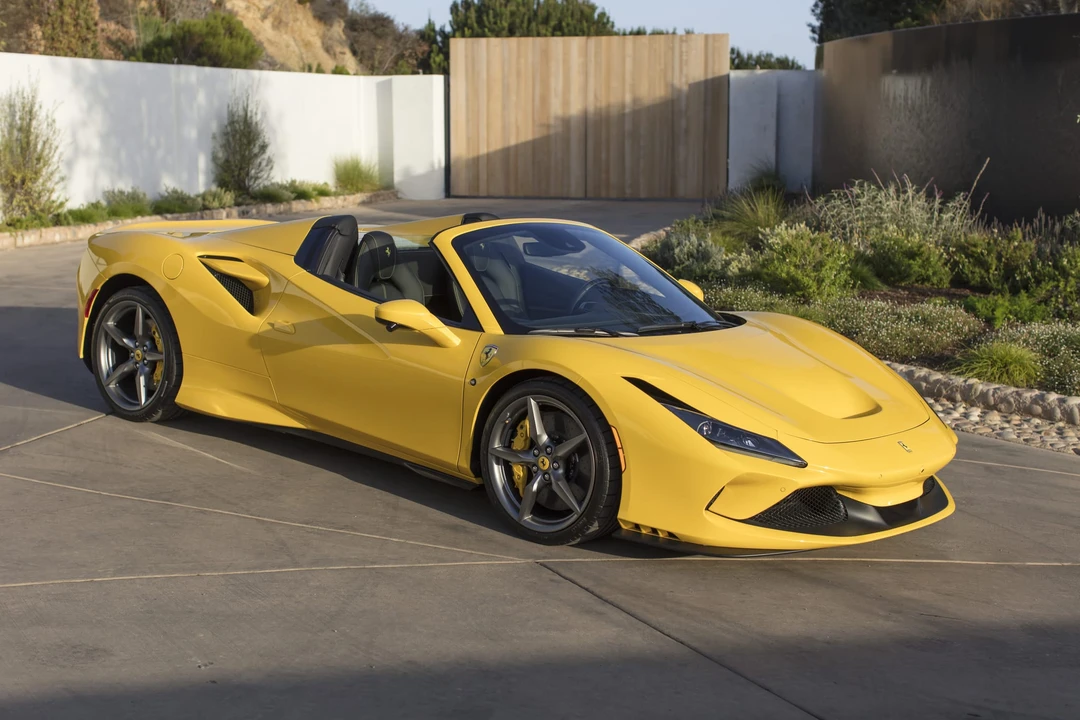 2022 Ferrari F8 Spider - Image 2 of 31