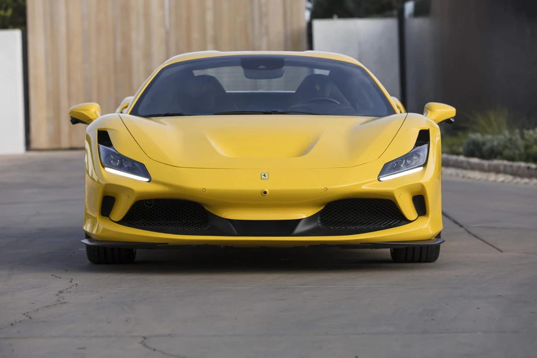 2022 Ferrari F8 Spider - Image 7 of 31