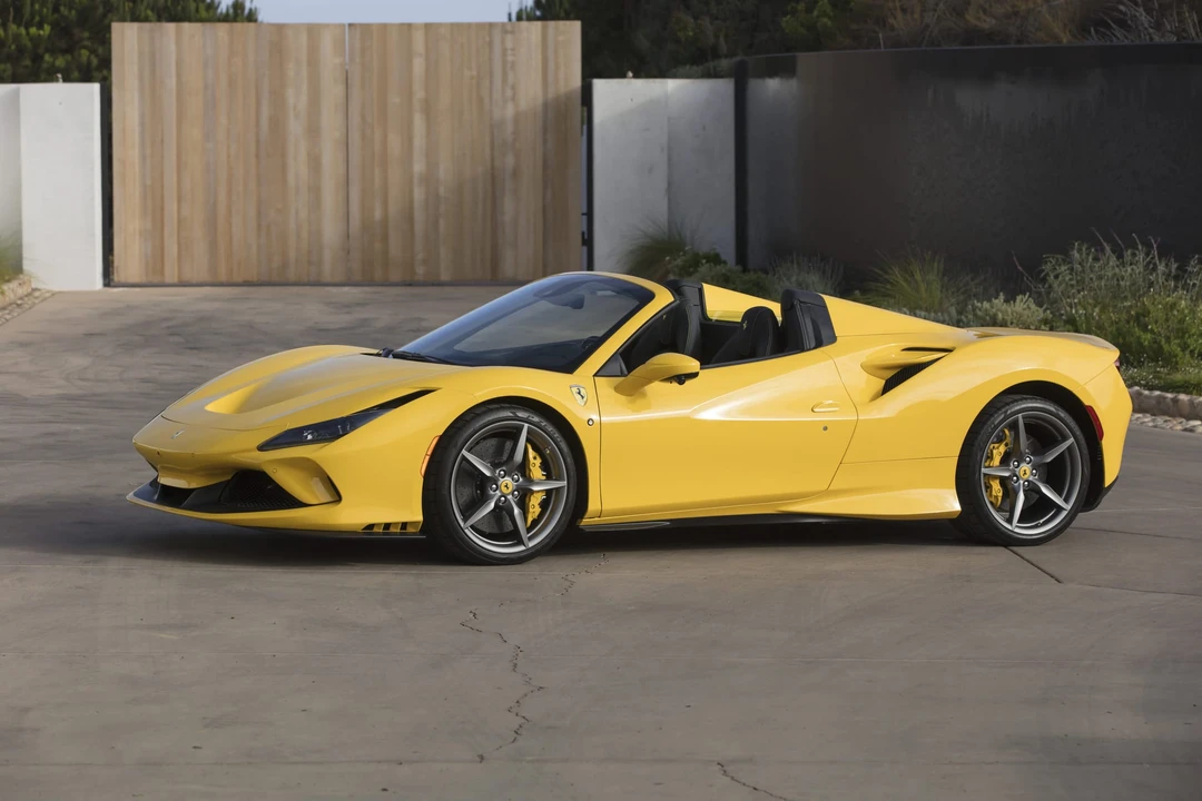 2022 Ferrari F8 Spider - Image 11 of 31