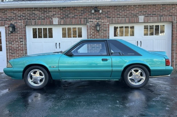 1993 Ford Mustang 3rd Gen - Image 3 of 8