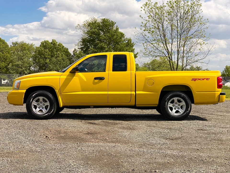 2006 Dodge Dakota 3rd Gen - Image 5 of 31